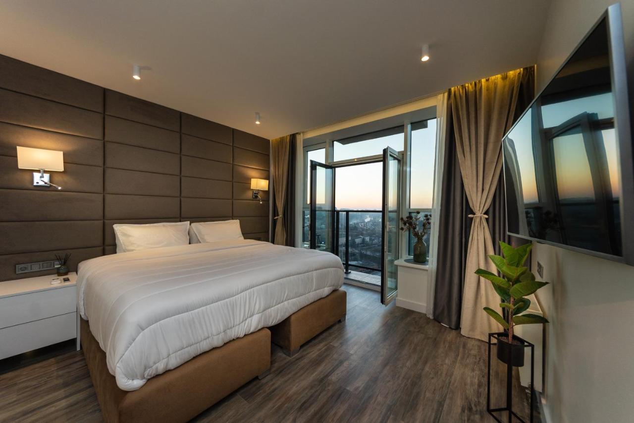 Victory-21 Luxury Apartment Center Kiev Eksteriør billede