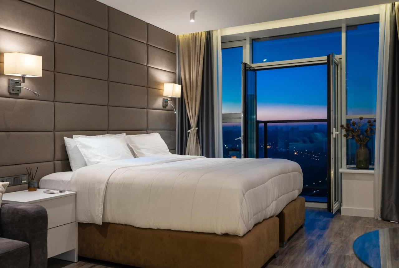 Victory-21 Luxury Apartment Center Kiev Eksteriør billede
