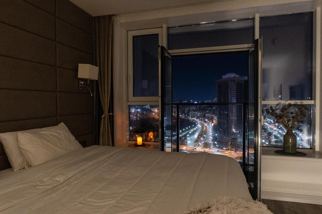 Victory-21 Luxury Apartment Center Kiev Eksteriør billede