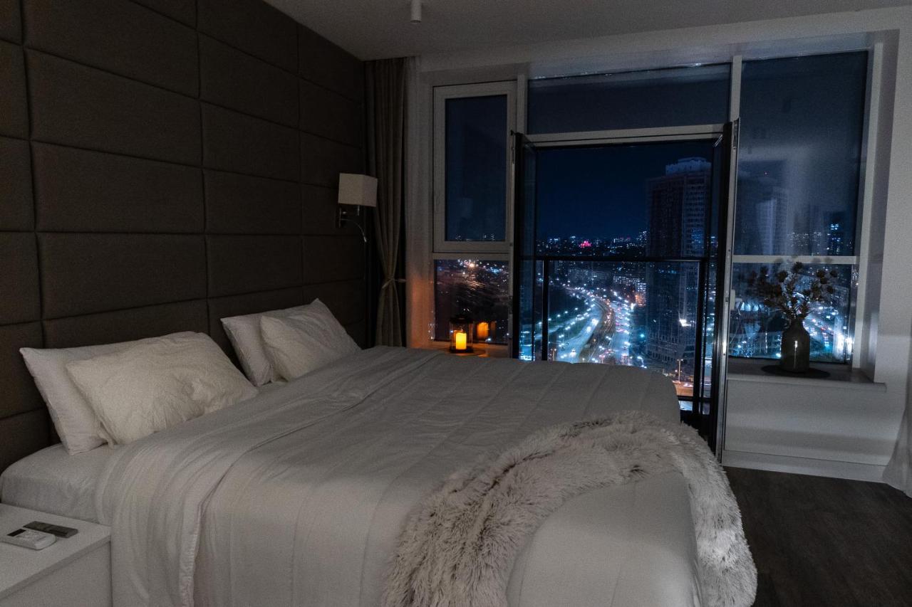 Victory-21 Luxury Apartment Center Kiev Eksteriør billede
