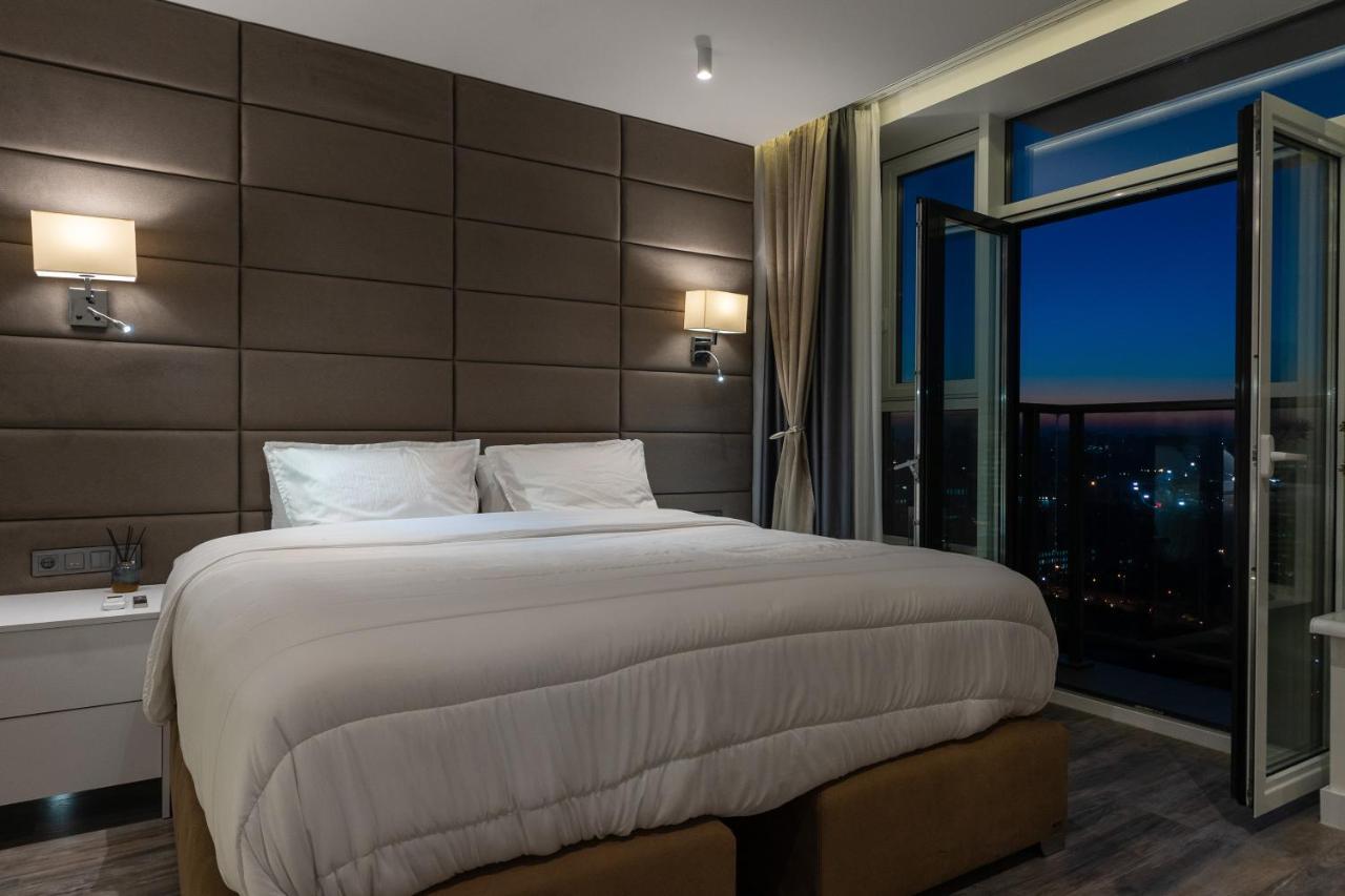 Victory-21 Luxury Apartment Center Kiev Eksteriør billede