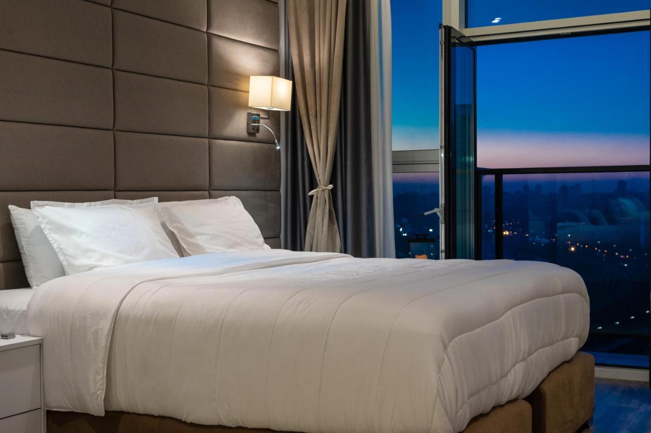 Victory-21 Luxury Apartment Center Kiev Eksteriør billede